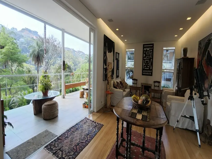 Foto 1 de Casa de Condomínio com 4 quartos à venda, 360m2 em Vila Alpina, Nova Lima - MG