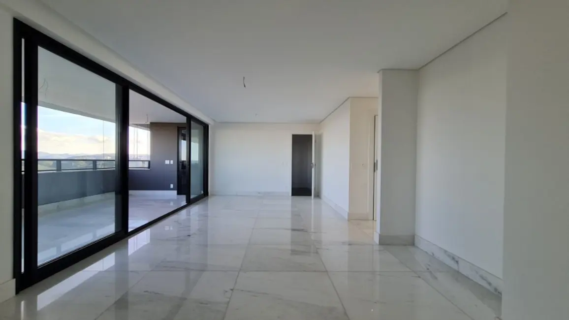 Foto 2 de Apartamento com 4 quartos à venda, 190m2 em Vila da Serra, Nova Lima - MG