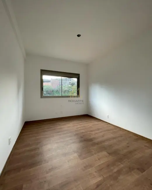 Apartamento com 3 quartos à venda, 131m2 em Vale do Sereno, Nova Lima - MG - imagem 7 Foto 7 de Apartamento com 3 quartos à venda, 131m2 em Vale do Sereno, Nova Lima - MG