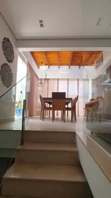 Foto 5 de Apartamento com 3 quartos à venda, 214m2 em Jardim Cambuí, Sete Lagoas - MG