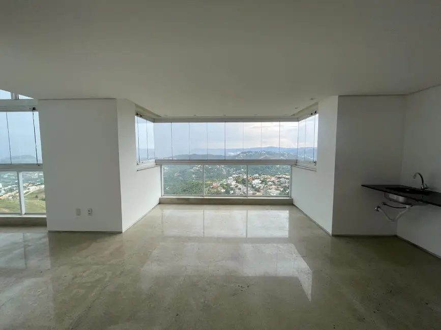 Foto 1 de Apartamento com 4 quartos à venda e para alugar, 230m2 em Vila da Serra, Nova Lima - MG