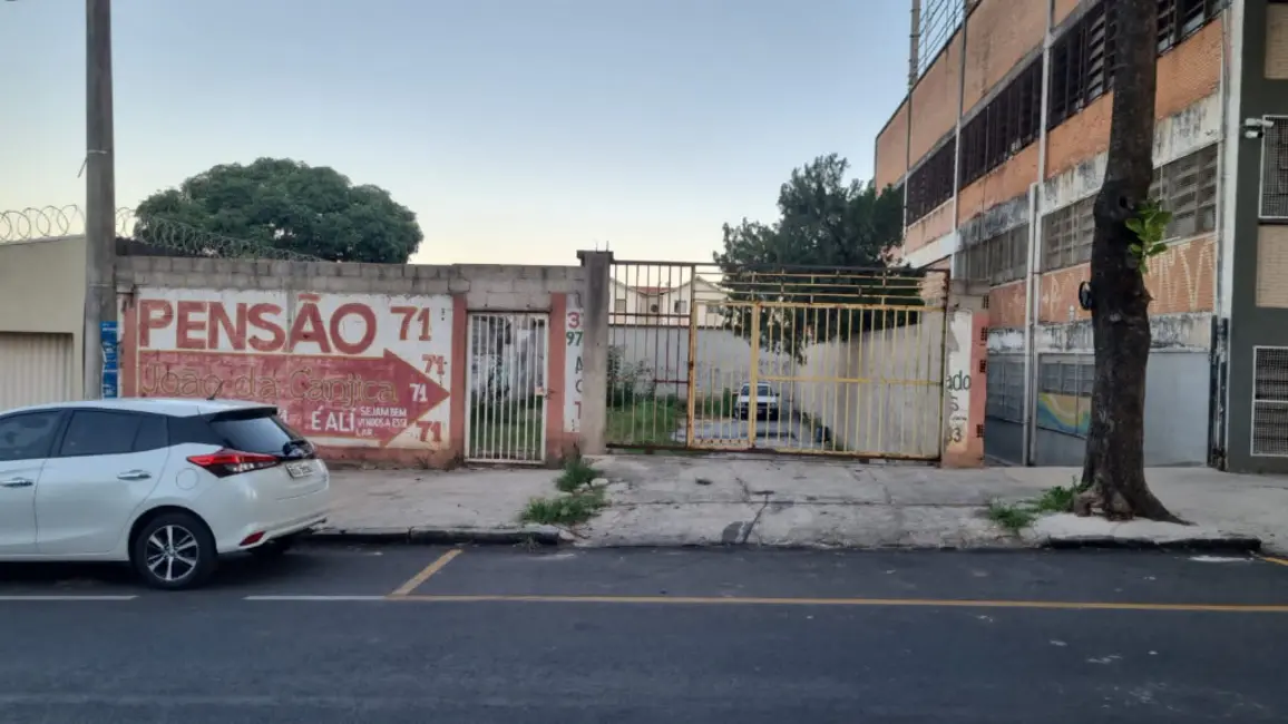 Foto 4 de Terreno / Lote à venda, 360m2 em Contagem - MG