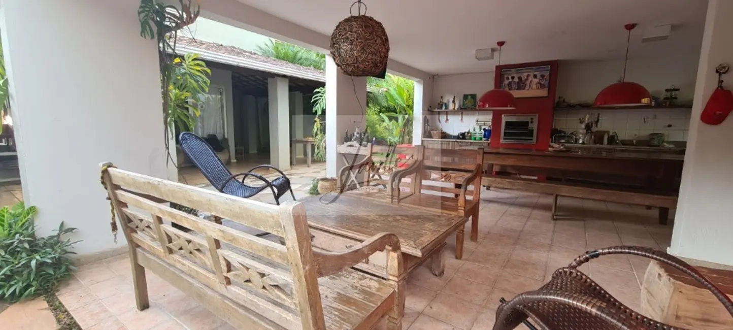 Casa com 4 quartos à venda, 400m2 em Rio Acima - MG - imagem 8 Foto 8 de Casa com 4 quartos à venda, 400m2 em Rio Acima - MG