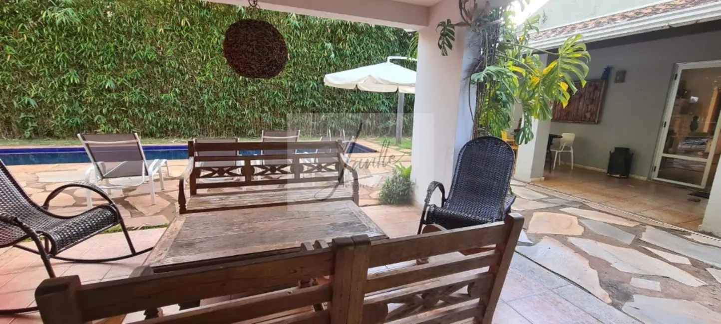 Casa com 4 quartos à venda, 400m2 em Rio Acima - MG - imagem 7 Foto 7 de Casa com 4 quartos à venda, 400m2 em Rio Acima - MG