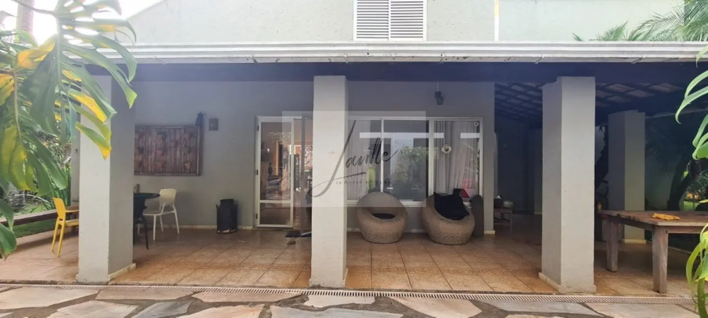 Casa com 4 quartos à venda, 400m2 em Rio Acima - MG - imagem 6 Foto 6 de Casa com 4 quartos à venda, 400m2 em Rio Acima - MG