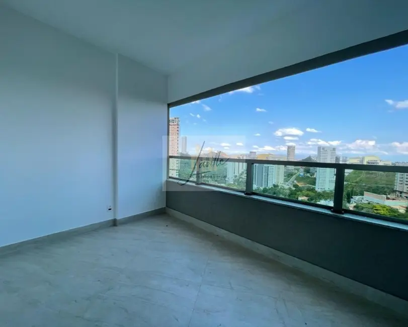 Foto 1 de Apartamento com 3 quartos à venda, 131m2 em Vale do Sereno, Nova Lima - MG