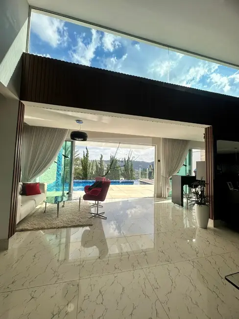 Foto 1 de Casa de Condomínio com 4 quartos à venda, 750m2 em Vale dos Cristais, Nova Lima - MG