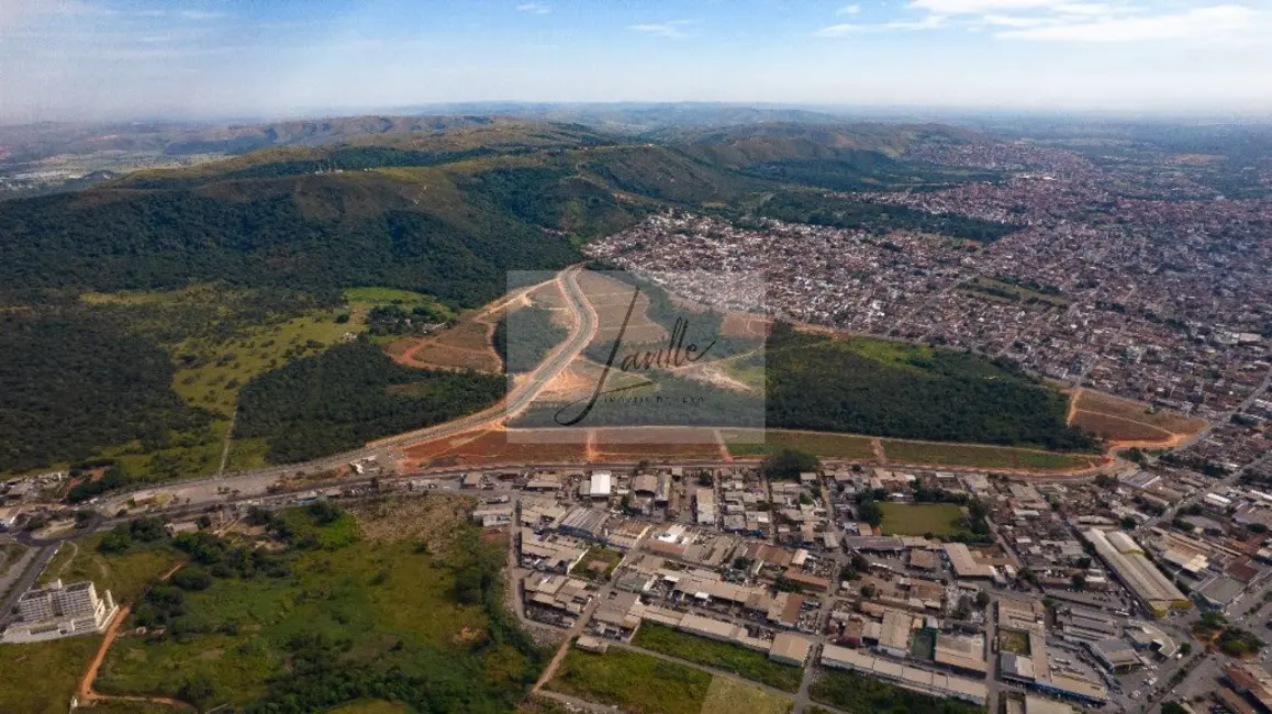 Foto 4 de Terreno / Lote à venda, 525m2 em Portal da Serra, Sete Lagoas - MG