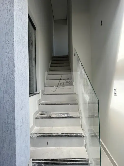 Foto 9 de Casa com 3 quartos à venda, 190m2 em São Pedro, Sete Lagoas - MG