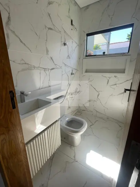 Foto 6 de Casa com 3 quartos à venda, 190m2 em São Pedro, Sete Lagoas - MG