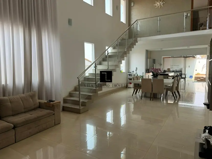 Foto 1 de Casa com 5 quartos à venda, 350m2 em Jardim Arizona, Sete Lagoas - MG