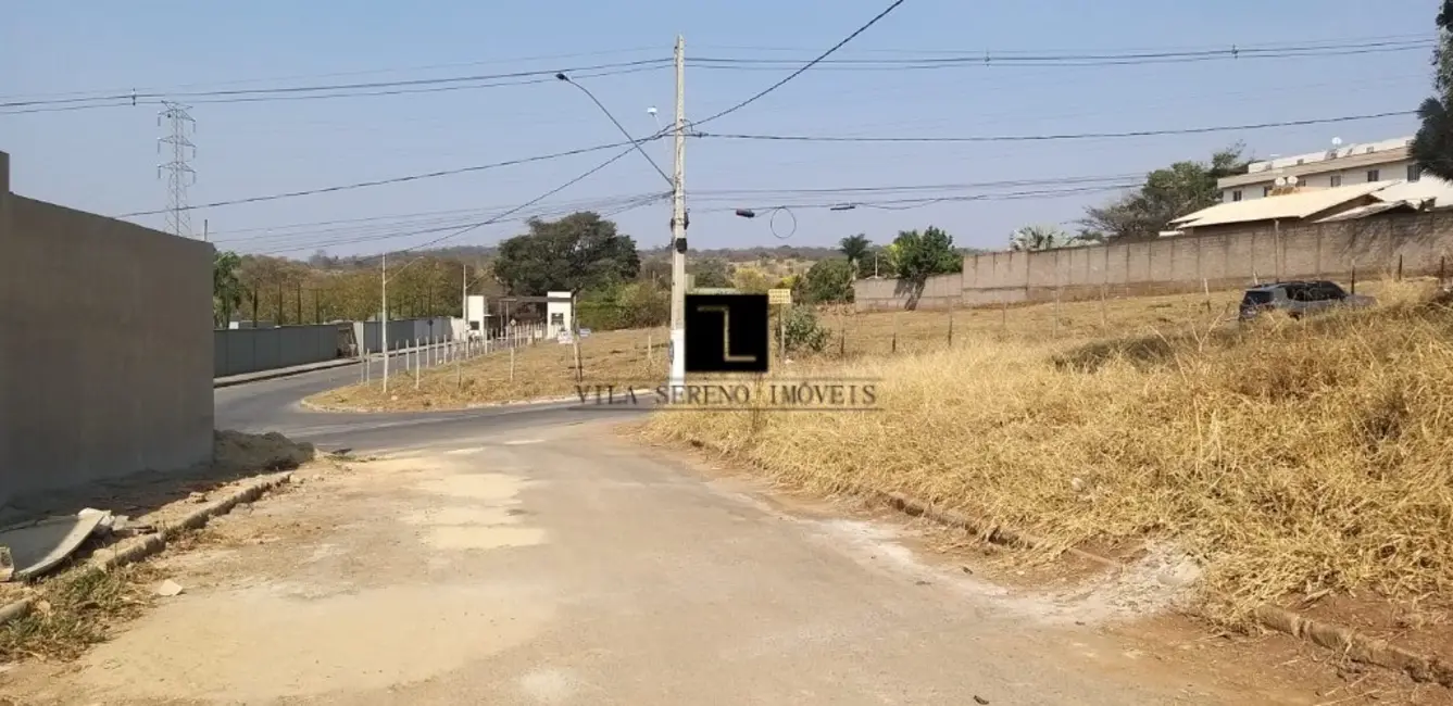 Foto 1 de Terreno / Lote à venda, 1000m2 em Sete Lagoas - MG