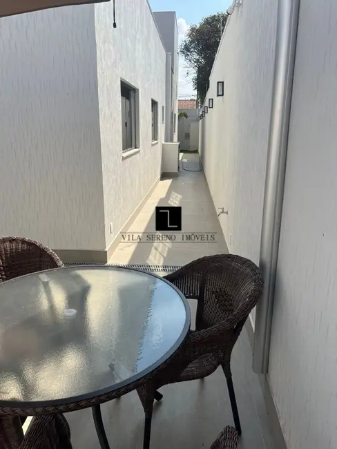 Foto 7 de Casa com 4 quartos à venda, 253m2 em Santa Rita de Cássia, Sete Lagoas - MG