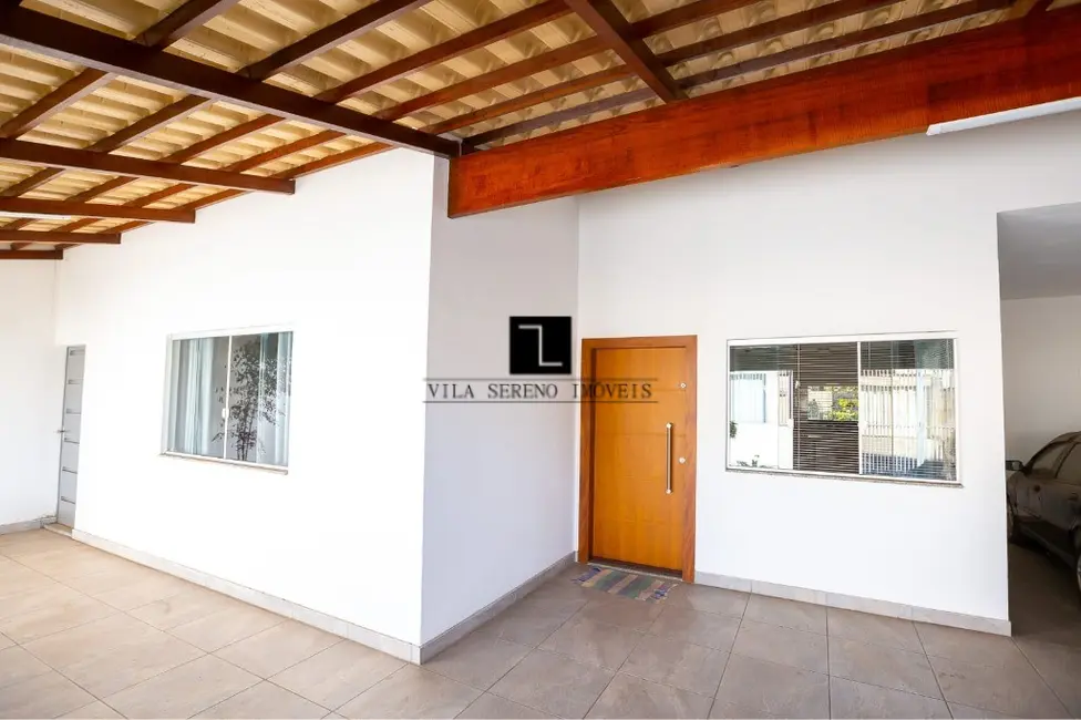 Foto 3 de Casa com 3 quartos à venda, 270m2 em Nossa Senhora das Graças, Sete Lagoas - MG