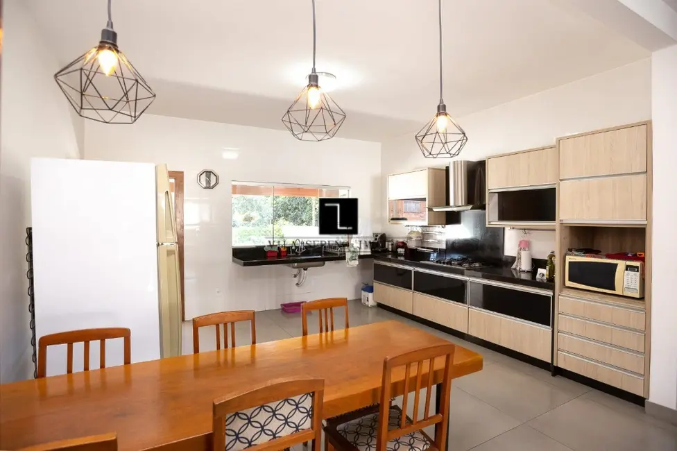 Foto 8 de Casa com 3 quartos à venda, 270m2 em Nossa Senhora das Graças, Sete Lagoas - MG