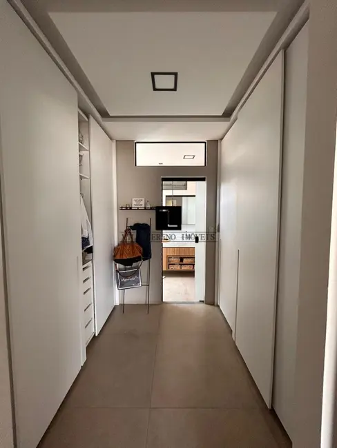 Foto 9 de Casa com 3 quartos à venda, 270m2 em Mangabeiras, Sete Lagoas - MG