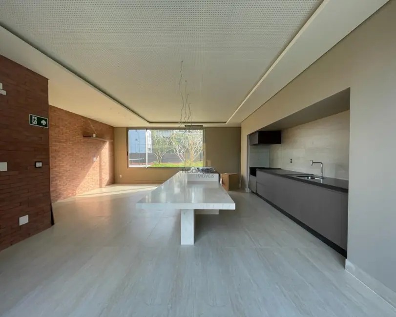 Apartamento com 3 quartos à venda, 130m2 em Vale do Sereno, Nova Lima - MG - imagem 5 Foto 5 de Apartamento com 3 quartos à venda, 130m2 em Vale do Sereno, Nova Lima - MG