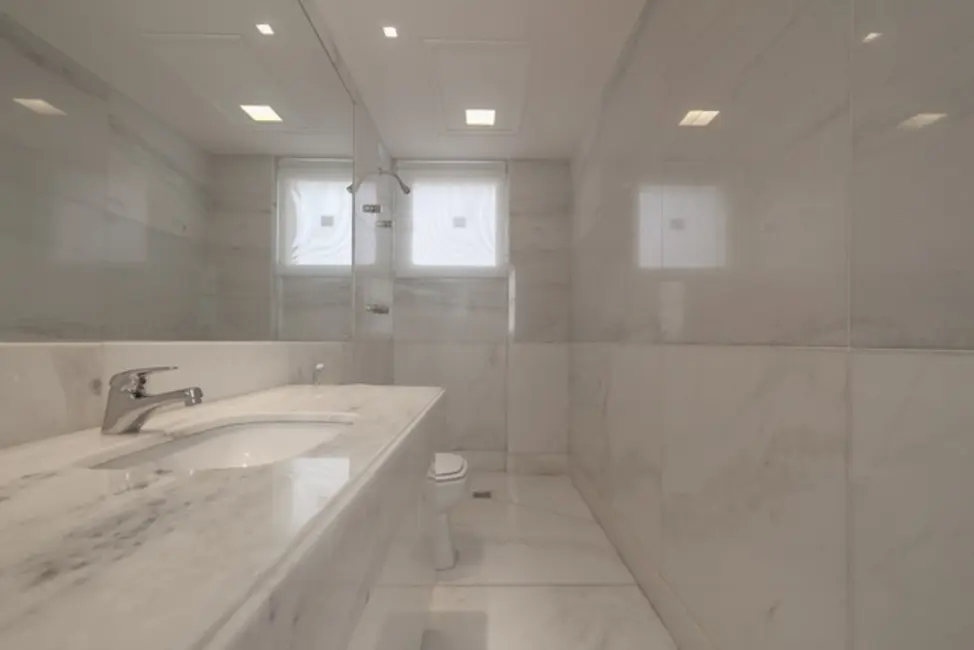 Apartamento com 4 quartos à venda, 178m2 em Sion, Belo Horizonte - MG - imagem 3 Foto 3 de Apartamento com 4 quartos à venda, 178m2 em Sion, Belo Horizonte - MG