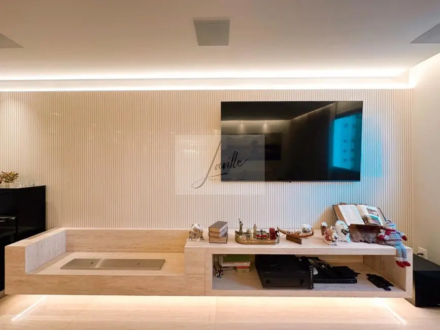 Apartamento com 4 quartos à venda, 216m2 em Vila da Serra, Nova Lima - MG - imagem 7 Foto 7 de Apartamento com 4 quartos à venda, 216m2 em Vila da Serra, Nova Lima - MG