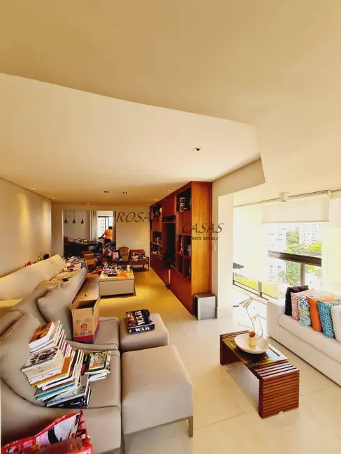 Foto 5 de Apartamento com 4 quartos à venda, 205m2 em Campo Belo, São Paulo - SP