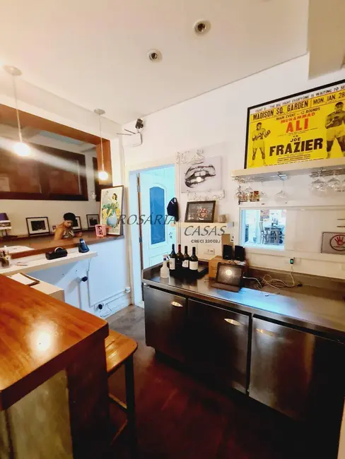 Foto 9 de Casa com 2 quartos à venda, 200m2 em Pinheiros, São Paulo - SP