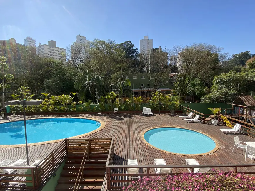 Apartamento com 3 quartos à venda, 220m2 em Vila Morumbi, São Paulo - SP - imagem 3 Foto 3 de Apartamento com 3 quartos à venda, 220m2 em Vila Morumbi, São Paulo - SP