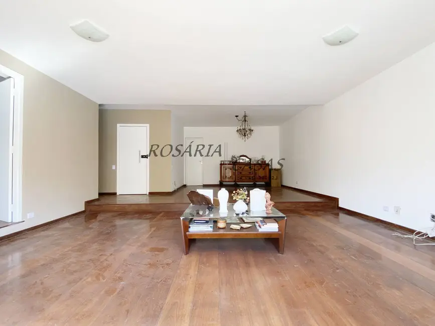 Apartamento com 3 quartos à venda, 220m2 em Vila Morumbi, São Paulo - SP - imagem 5 Foto 5 de Apartamento com 3 quartos à venda, 220m2 em Vila Morumbi, São Paulo - SP