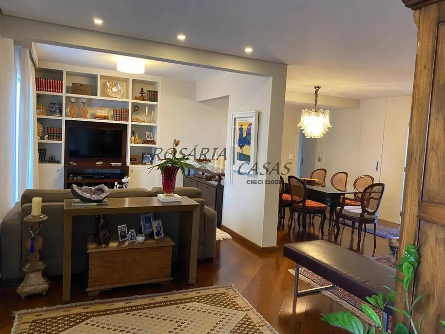 Apartamento com 3 quartos à venda, 149m2 em Vila Madalena, São Paulo - SP - imagem 2 Foto 2 de Apartamento com 3 quartos à venda, 149m2 em Vila Madalena, São Paulo - SP