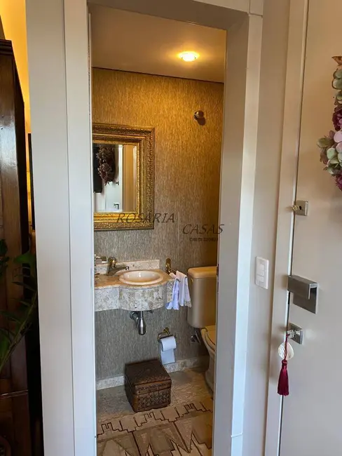 Apartamento com 3 quartos à venda, 149m2 em Vila Madalena, São Paulo - SP - imagem 9 Foto 9 de Apartamento com 3 quartos à venda, 149m2 em Vila Madalena, São Paulo - SP