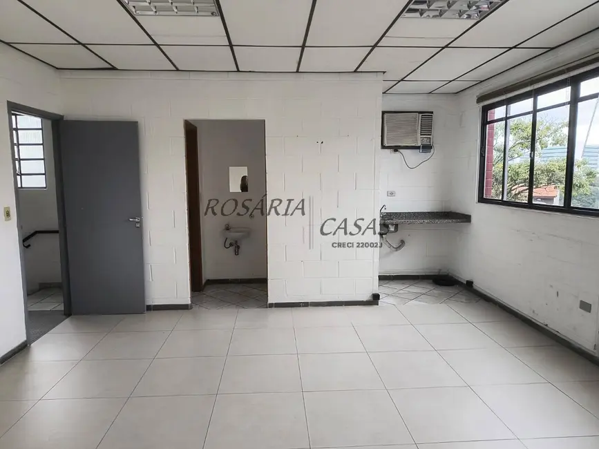 Foto 9 de Armazém / Galpão para alugar, 240m2 em Jardim Santo Antônio, São Paulo - SP