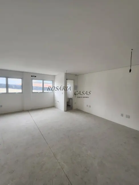Foto 3 de Sala Comercial para alugar, 24m2 em Jardim Guarapiranga, São Paulo - SP