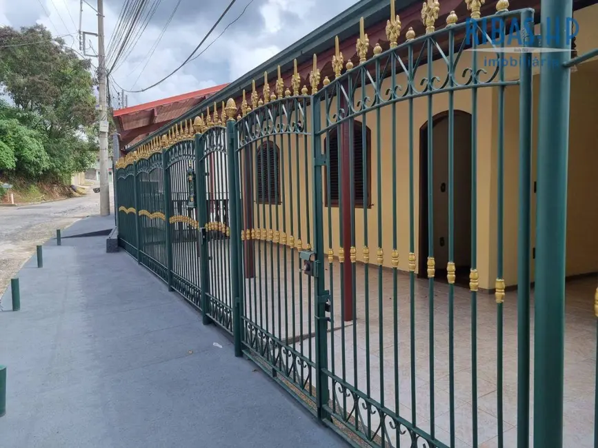 Foto 4 de Casa de Condomínio com 3 quartos à venda, 500m2 em Braunes, Nova Friburgo - RJ