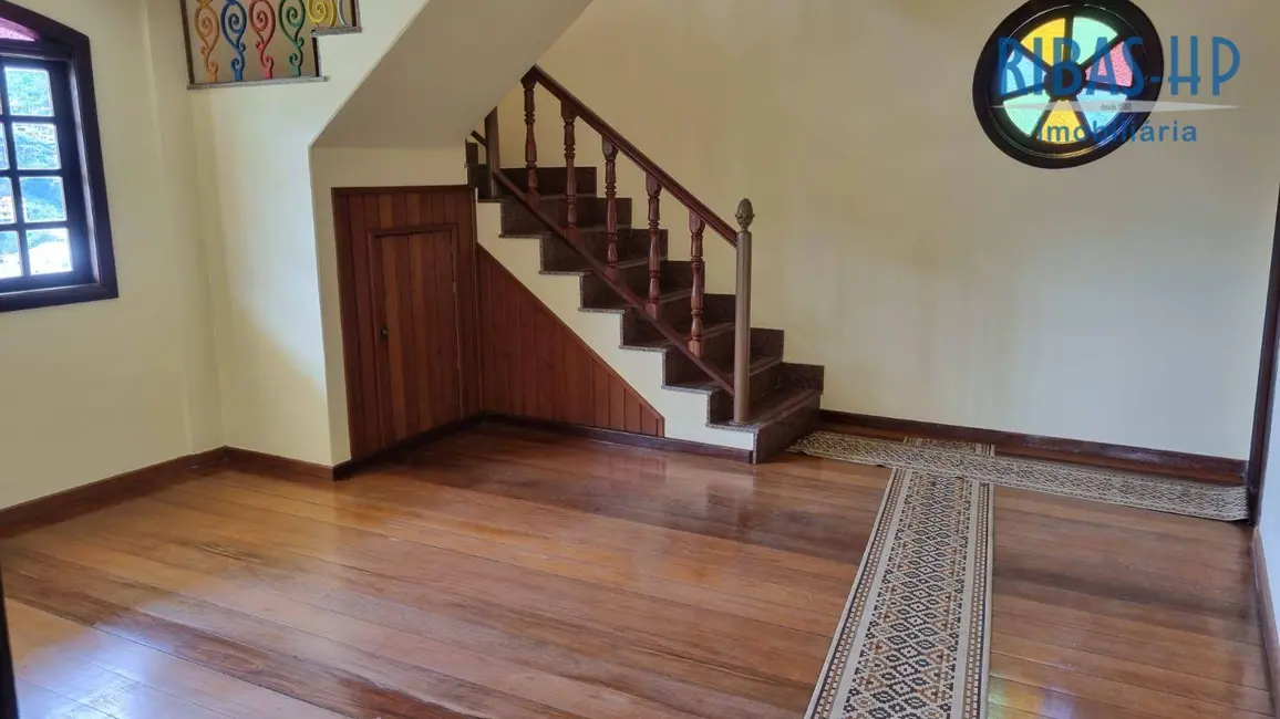 Foto 7 de Casa de Condomínio com 3 quartos à venda, 500m2 em Braunes, Nova Friburgo - RJ