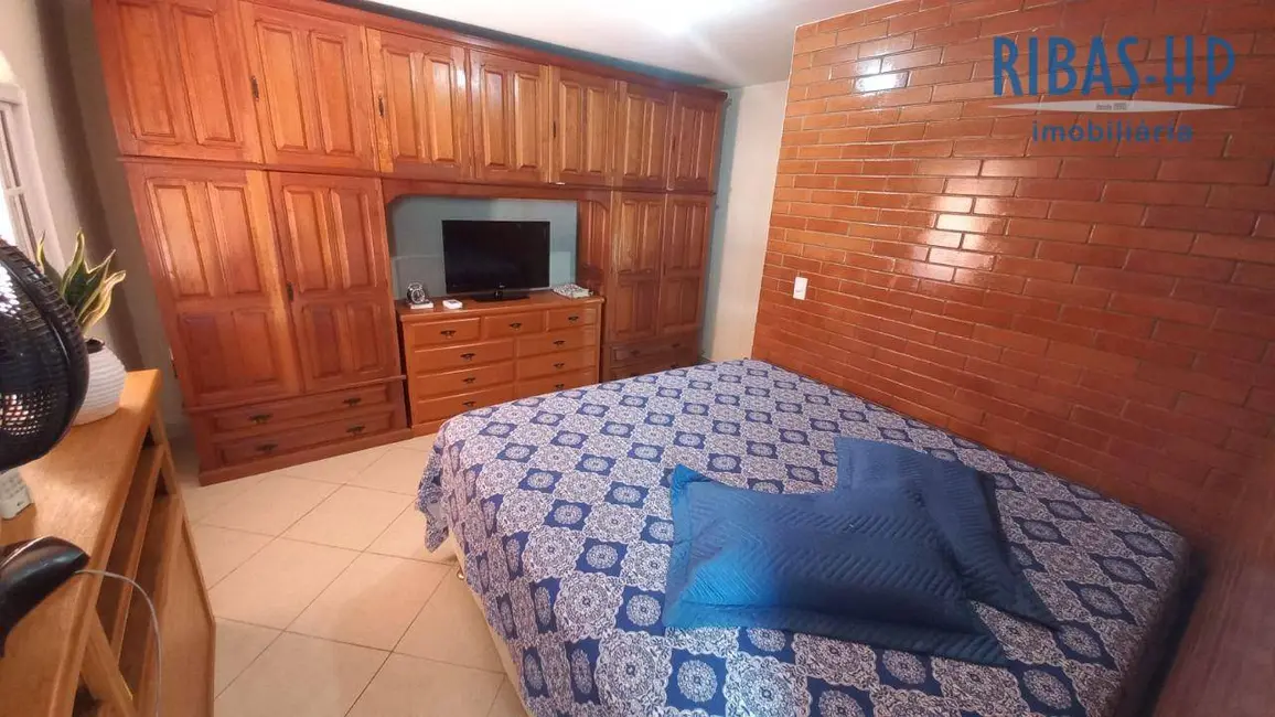 Casa de Condomínio com 3 quartos à venda em Pacheco, Sao Goncalo - RJ - imagem 6 Foto 6 de Casa de Condomínio com 3 quartos à venda em Pacheco, Sao Goncalo - RJ