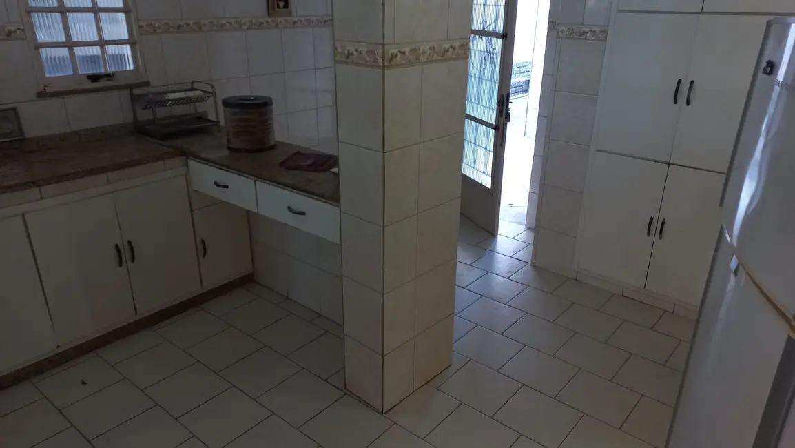 Casa de Condomínio com 3 quartos à venda em Mutuá, Sao Goncalo - RJ - imagem 9 Foto 9 de Casa de Condomínio com 3 quartos à venda em Mutuá, Sao Goncalo - RJ