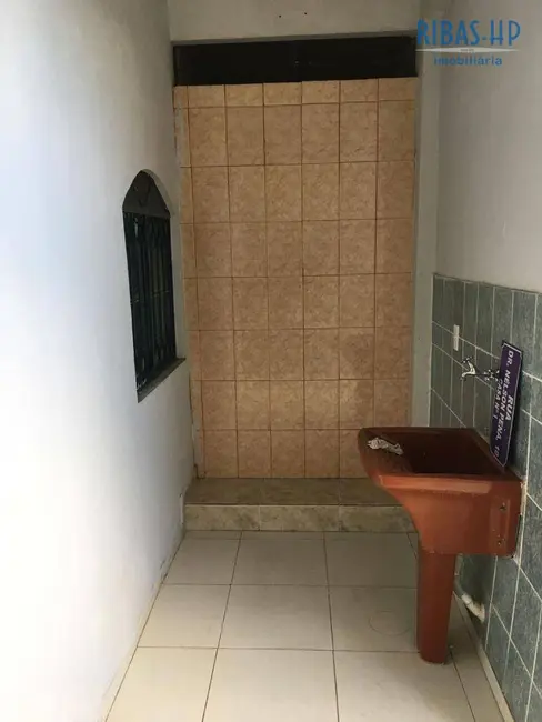 Casa com 1 quarto para alugar, 60m2 em Engenhoca, Niteroi - RJ - imagem 5 Foto 5 de Casa com 1 quarto para alugar, 60m2 em Engenhoca, Niteroi - RJ