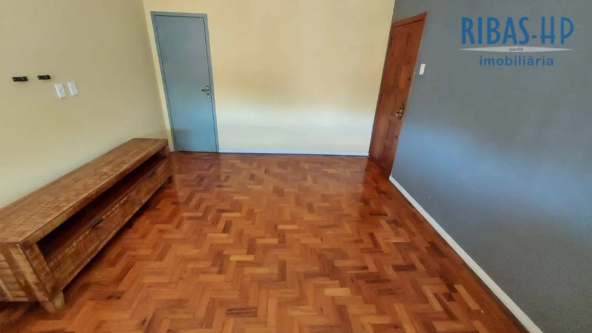 Apartamento com 2 quartos para alugar, 95m2 em Santa Rosa, Niteroi - RJ - imagem 6 Foto 6 de Apartamento com 2 quartos para alugar, 95m2 em Santa Rosa, Niteroi - RJ