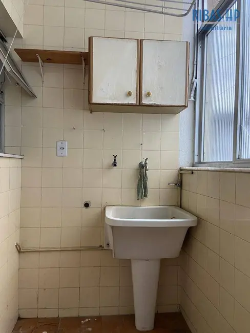 Apartamento com 2 quartos para alugar, 74m2 em Santa Rosa, Niteroi - RJ - imagem 7 Foto 7 de Apartamento com 2 quartos para alugar, 74m2 em Santa Rosa, Niteroi - RJ