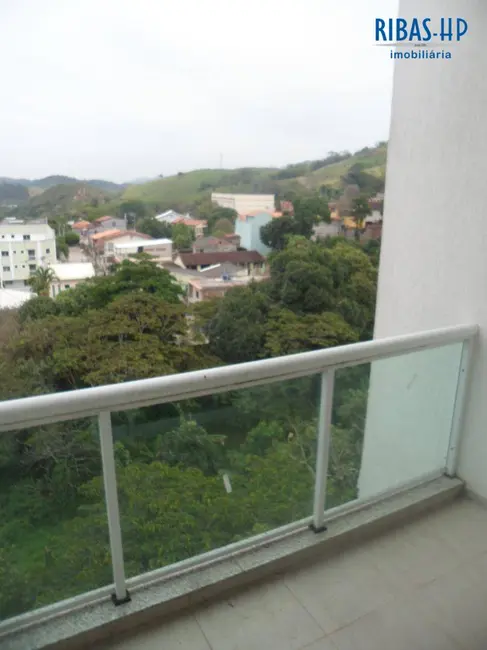 Foto 2 de Cobertura com 2 quartos à venda, 150m2 em Centro, Rio Bonito - RJ