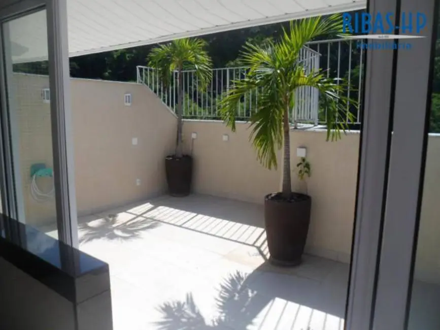 Cobertura com 3 quartos à venda, 170m2 em Santa Rosa, Niteroi - RJ - imagem 9 Foto 9 de Cobertura com 3 quartos à venda, 170m2 em Santa Rosa, Niteroi - RJ