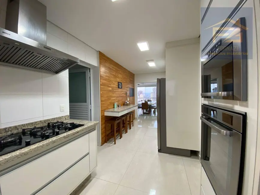 Apartamento com 3 quartos à venda, 190m2 em Perdizes, São Paulo - SP - imagem 4 Foto 4 de Apartamento com 3 quartos à venda, 190m2 em Perdizes, São Paulo - SP
