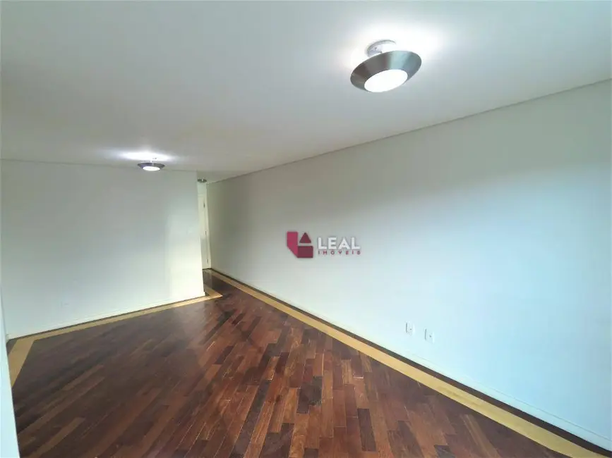 Apartamento com 3 quartos para alugar, 90m2 em Alfredo Custódio de Paula, Pouso Alegre - MG - imagem 3 Foto 3 de Apartamento com 3 quartos para alugar, 90m2 em Alfredo Custódio de Paula, Pouso Alegre - MG