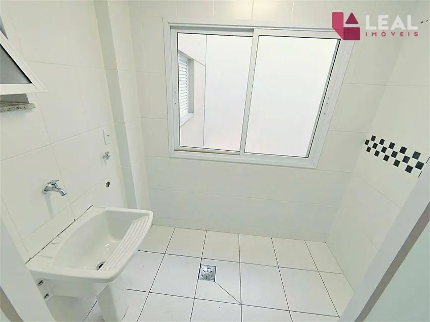 Foto 5 de Apartamento com 3 quartos para alugar, 90m2 em Alfredo Custódio de Paula, Pouso Alegre - MG