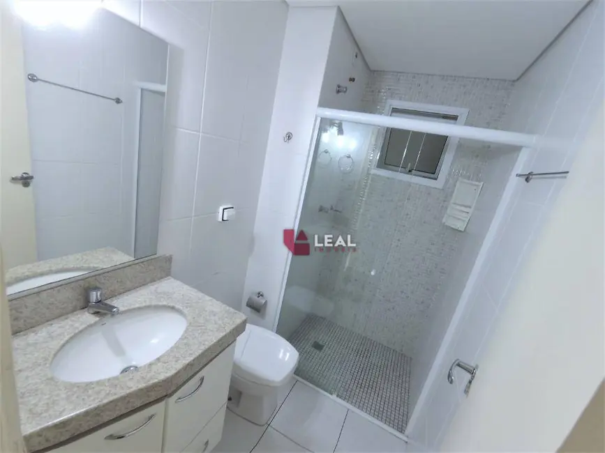 Apartamento com 3 quartos para alugar, 90m2 em Alfredo Custódio de Paula, Pouso Alegre - MG - imagem 8 Foto 8 de Apartamento com 3 quartos para alugar, 90m2 em Alfredo Custódio de Paula, Pouso Alegre - MG