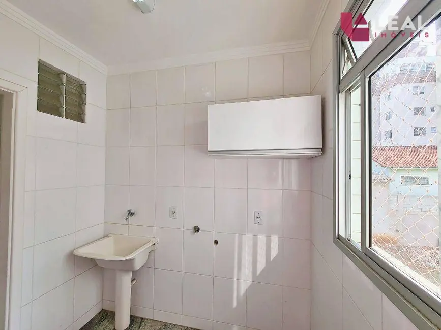 Apartamento com 3 quartos à venda, 86m2 em Pouso Alegre - MG - imagem 8 Foto 8 de Apartamento com 3 quartos à venda, 86m2 em Pouso Alegre - MG
