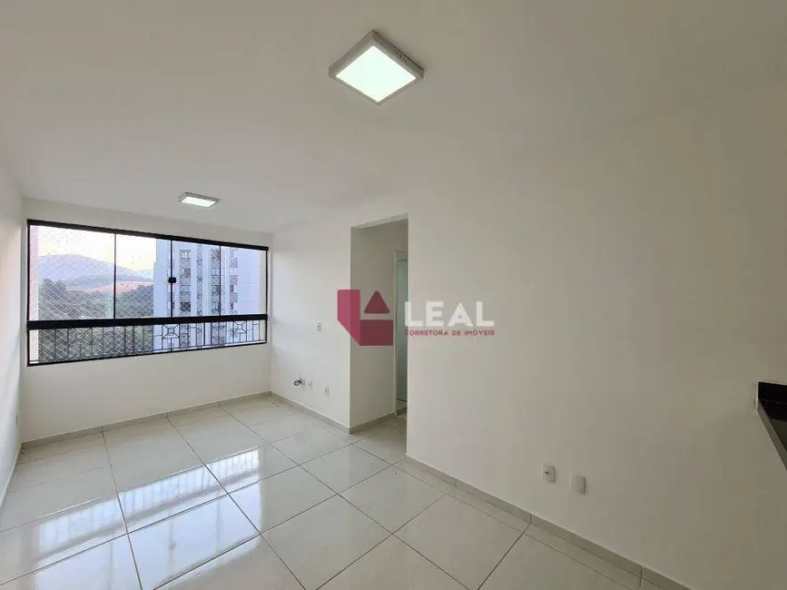 Foto 2 de Apartamento com 2 quartos para alugar, 55m2 em Pouso Alegre - MG