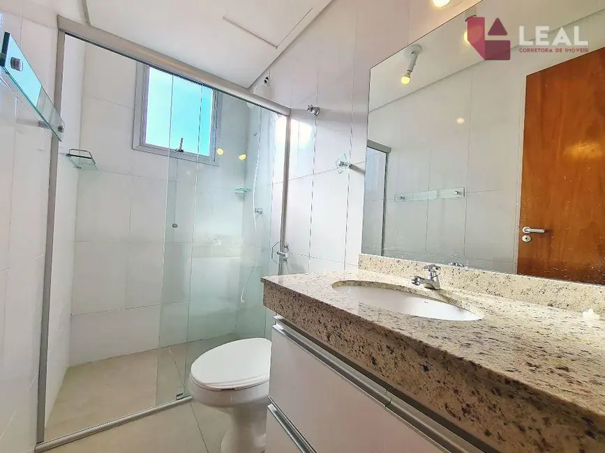 Foto 5 de Apartamento com 2 quartos para alugar, 72m2 em Pouso Alegre - MG