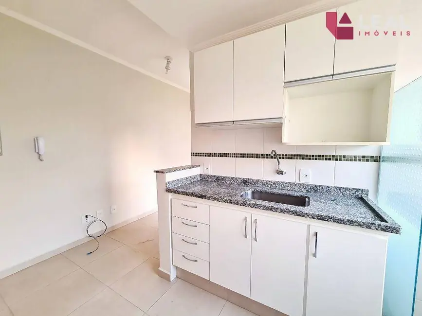 Foto 2 de Apartamento com 1 quarto para alugar, 50m2 em Pouso Alegre - MG