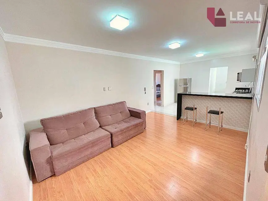 Foto 2 de Apartamento com 3 quartos à venda, 92m2 em Pouso Alegre - MG