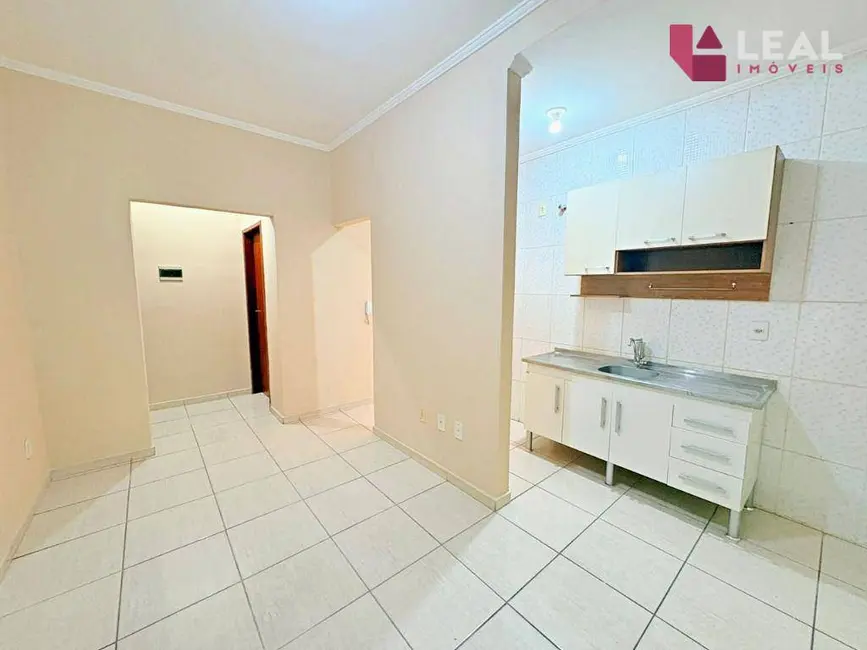 Apartamento com 1 quarto para alugar, 35m2 em Centro, Pouso Alegre - MG - imagem 1 Foto 1 de Apartamento com 1 quarto para alugar, 35m2 em Centro, Pouso Alegre - MG